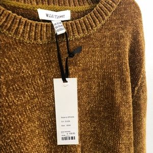 NWT LF/ Wild Flower Dijon Sweater